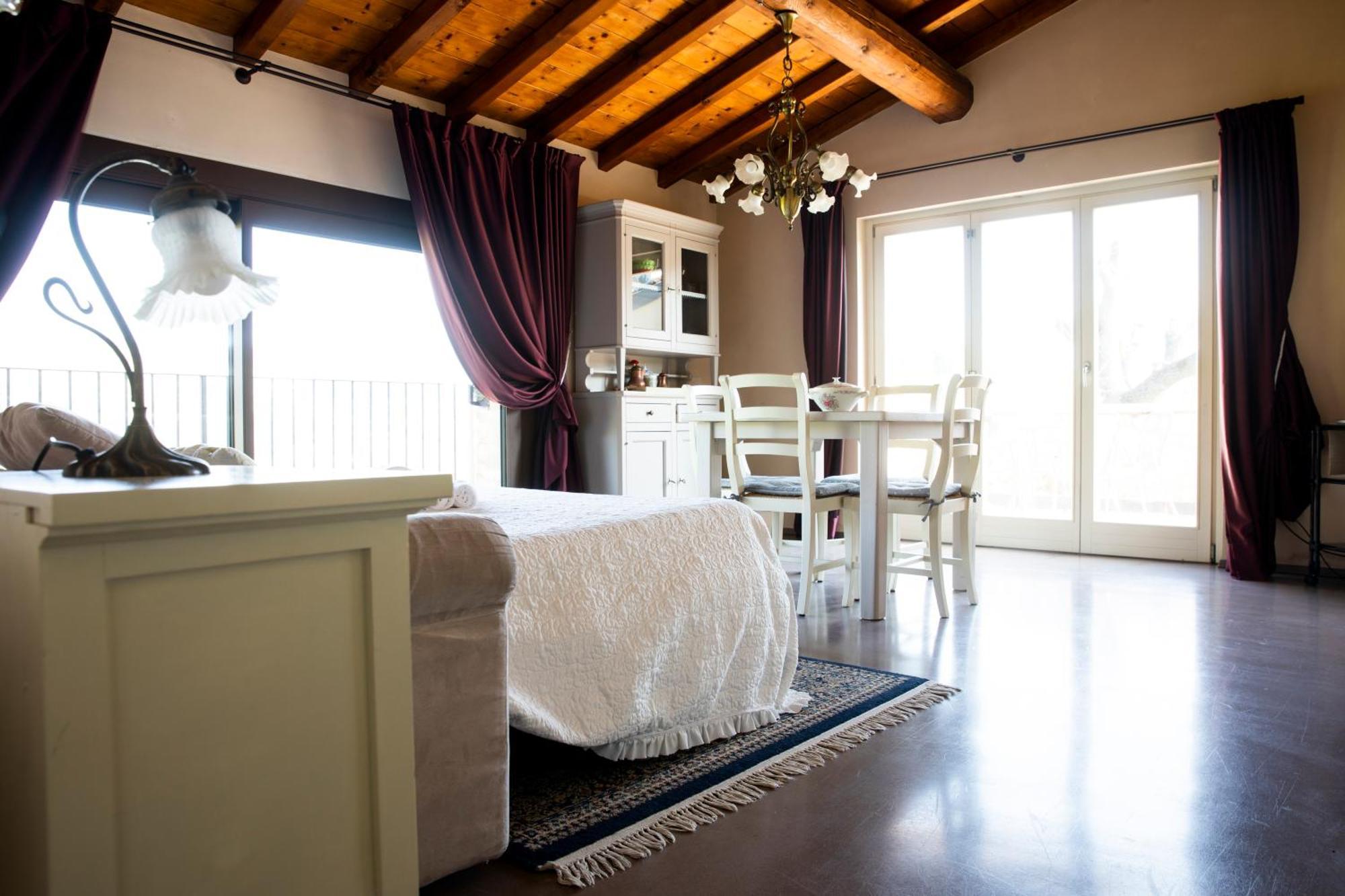 Corte Dei Soavi Suites - Apartments Soave  Exteriér fotografie