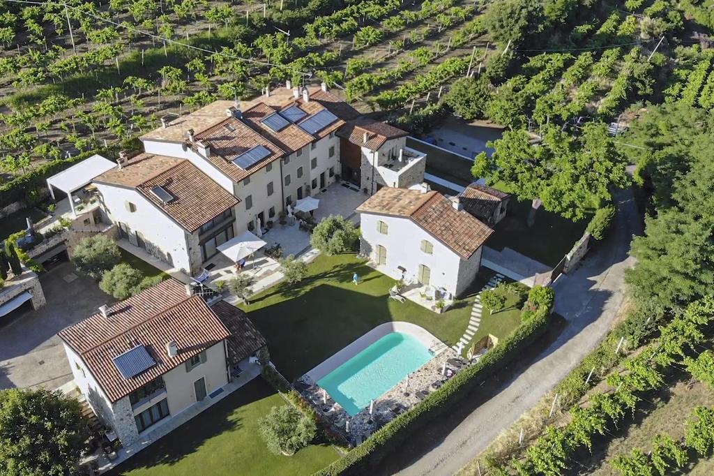 Corte Dei Soavi Suites - Apartments Soave  Exteriér fotografie